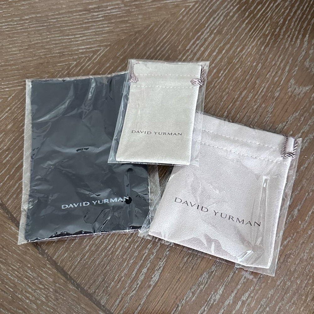 NEW DAVID YURMAN Jewelry Pouches and Polishing Cloth